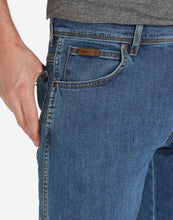 Afbeelding in Gallery-weergave laden, Wrangler Texas stretch stone wash